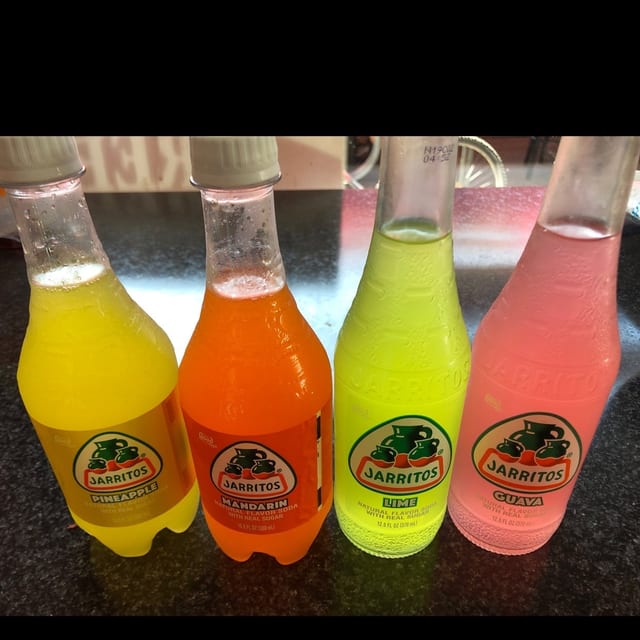 Jarritos.